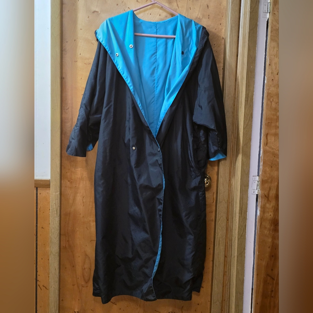 Black and Blue Hooded Light Coat